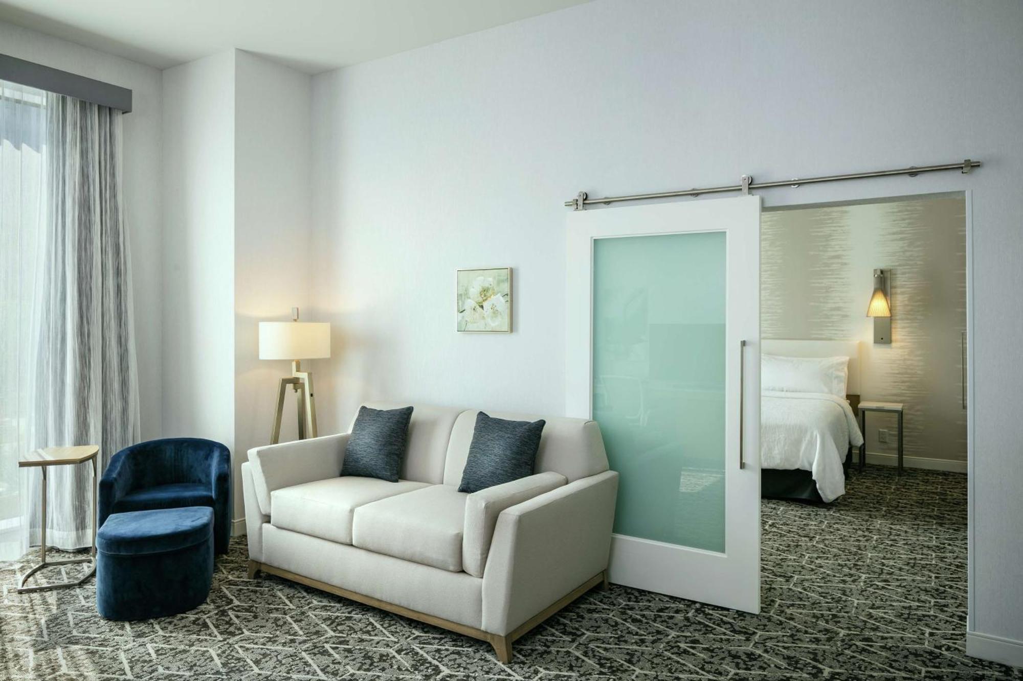 Hilton Garden Inn Seattle Bellevue Downtown, Wa Екстериор снимка