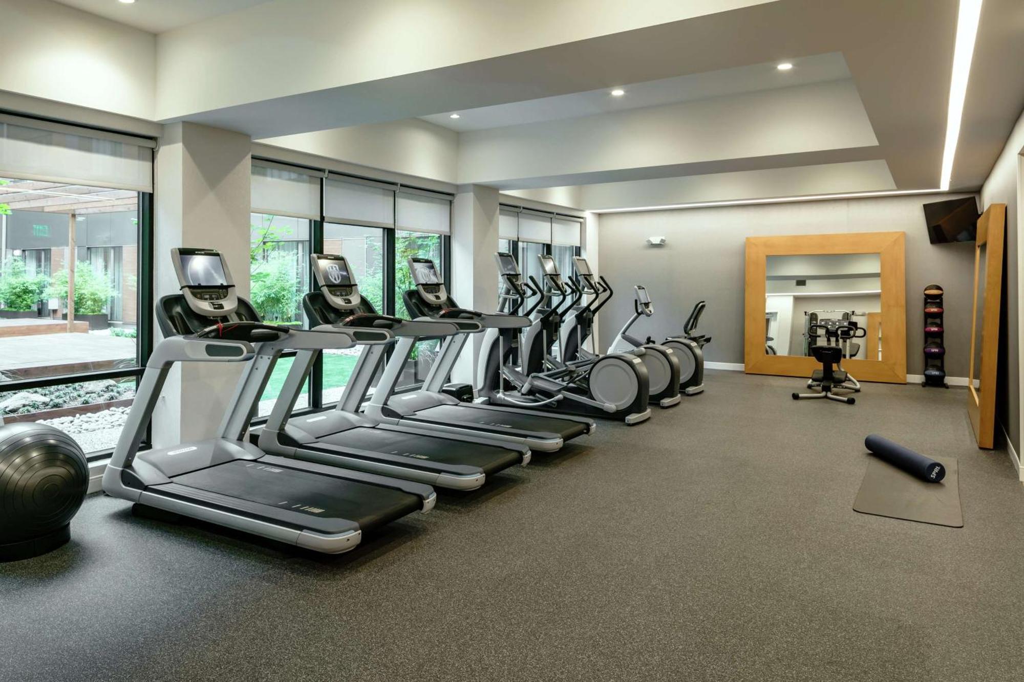 Hilton Garden Inn Seattle Bellevue Downtown, Wa Екстериор снимка
