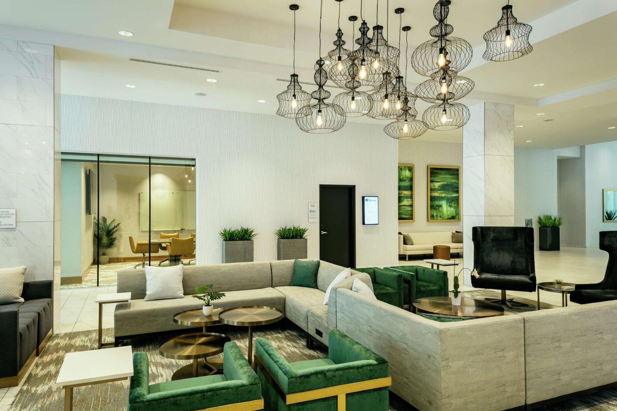 Hilton Garden Inn Seattle Bellevue Downtown, Wa Екстериор снимка