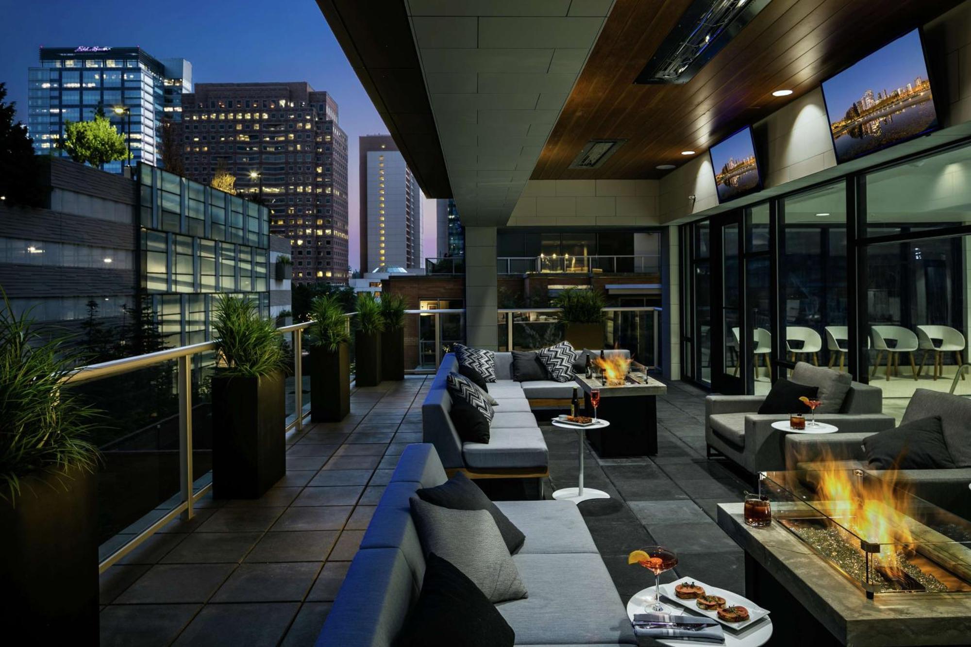 Hilton Garden Inn Seattle Bellevue Downtown, Wa Екстериор снимка